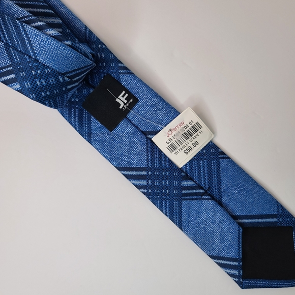 J.Ferrar Blue Stripe Tie. Extra Long. - Picture 4 of 6
